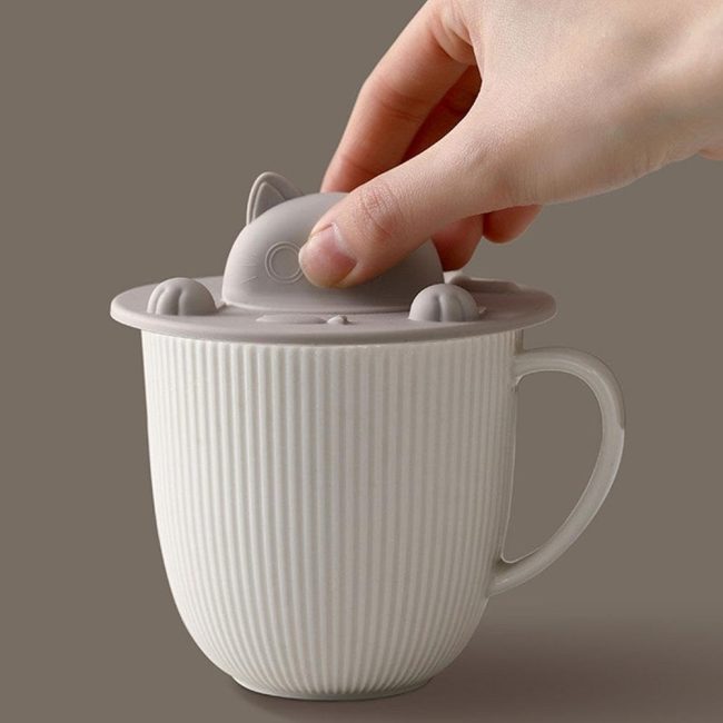 Silicone Cup Lids, Cat Silicone Cup Covers, Universal Cup Lid Mug Cup Cover Cartoon Cat Shaped Cup Cover Lid, Anti-dust Airtight Seal Silicone Drink Hot Cup Lids for Mugs, Tea Cups, Coffee Cup (Gray) - Image 2